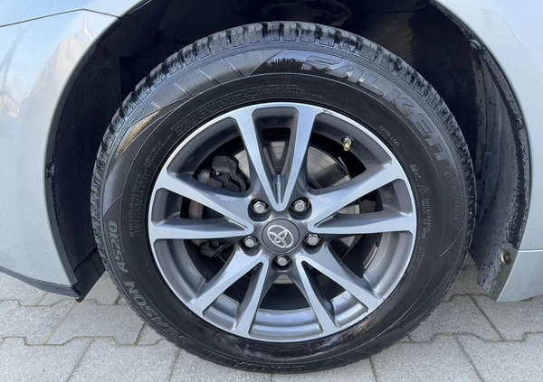 Toyota Avensis cena 46800 przebieg: 213000, rok produkcji 2015 z Piotrków Kujawski małe 352